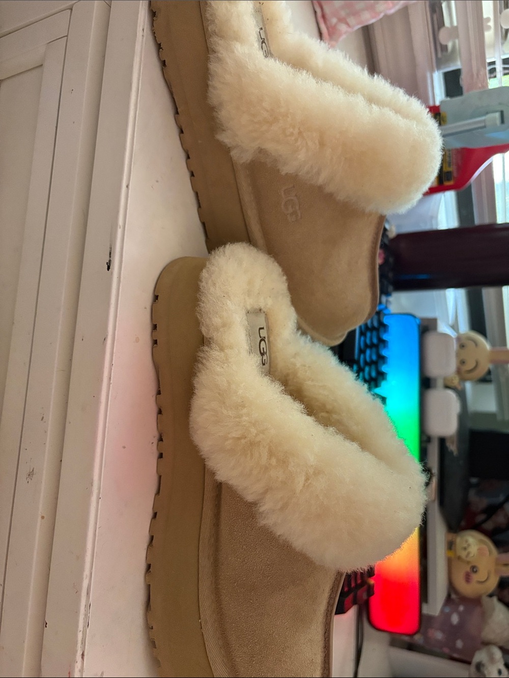 UGG Women's Chestnut Suede Slippers with Cream Sheepskin Cuff size 8 in us